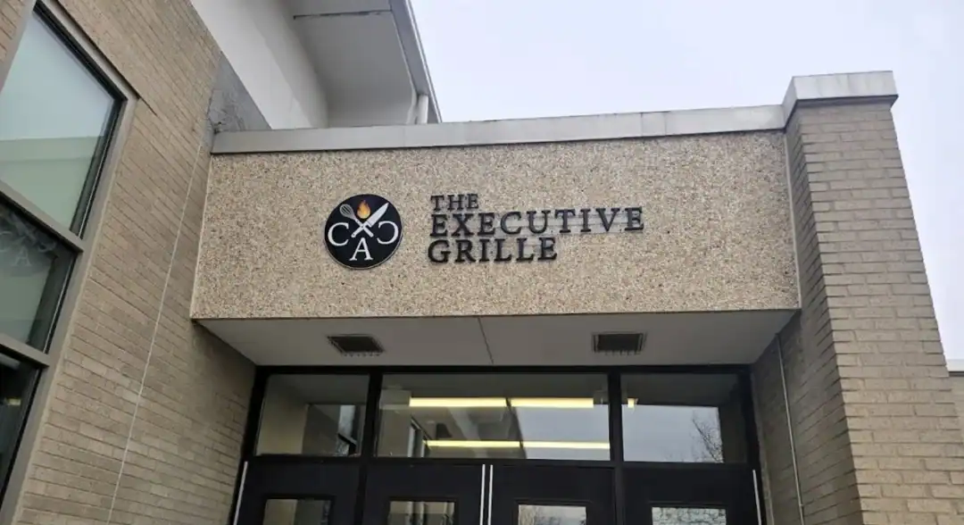 East Tech students serve community with teaching kitchen